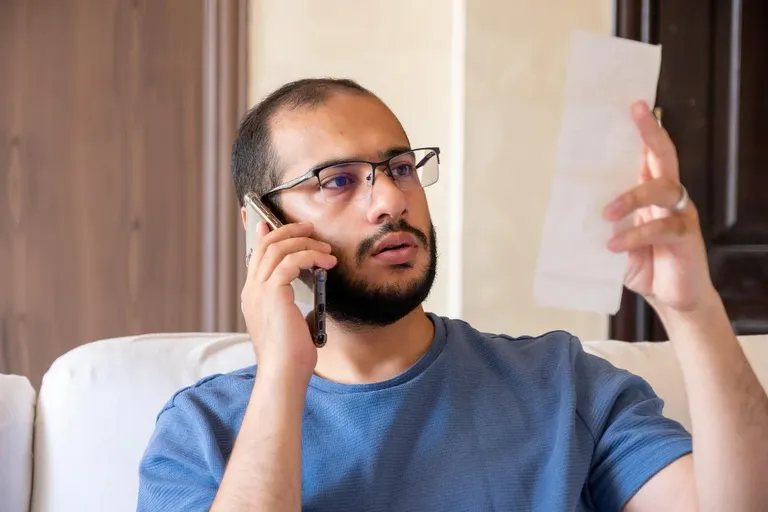 How to Answer Support Tickets: Best Practices, Examples & Response Templates