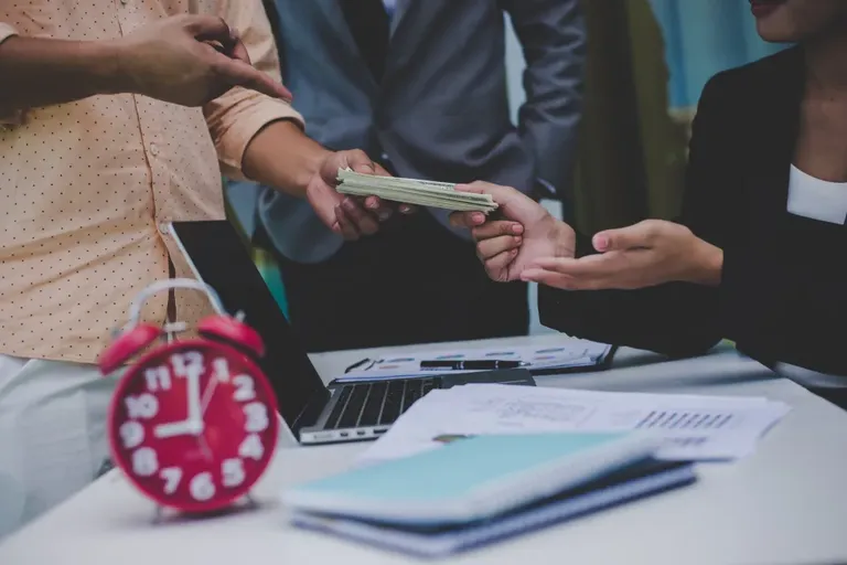 Minimum Wages in UP 2026: Rates, Rules & Compliance Guide